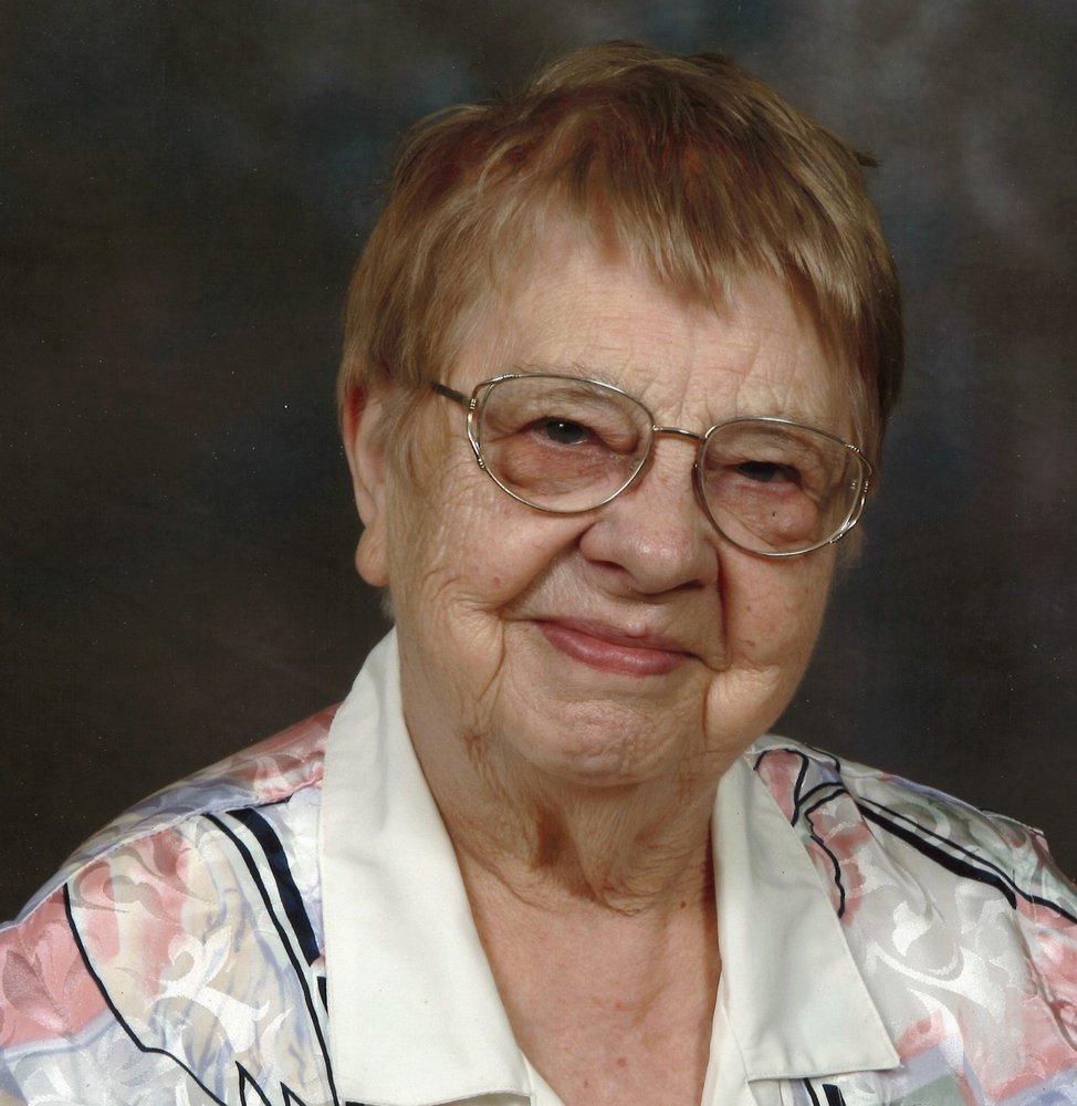 Obituary of Alberta Mildred Holtz | Stettler Funeral Home & Cremato...